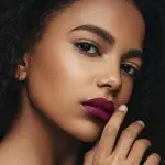 GLAMOUR QUEEN LIQUID LIPSTICK Boss in skirt GLAMOUR QUEEN LIQUID LIPSTICK Boss in skirt