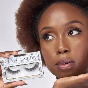 GLAMOUR QUEEN GLAM LASHES Doll Volumizing