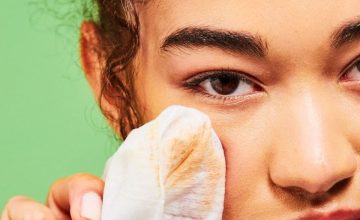 Difference Between Baby Wipes and Makeup Wipes